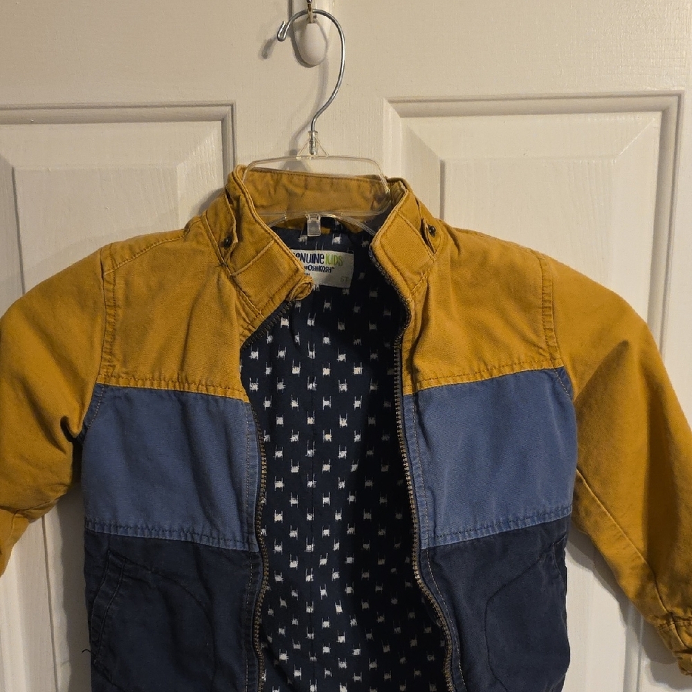 **FREE W/PURCHASE** OshKosh B'gosh Yellow and Blue Kids Puffer Jacket - Picture 5 of 6